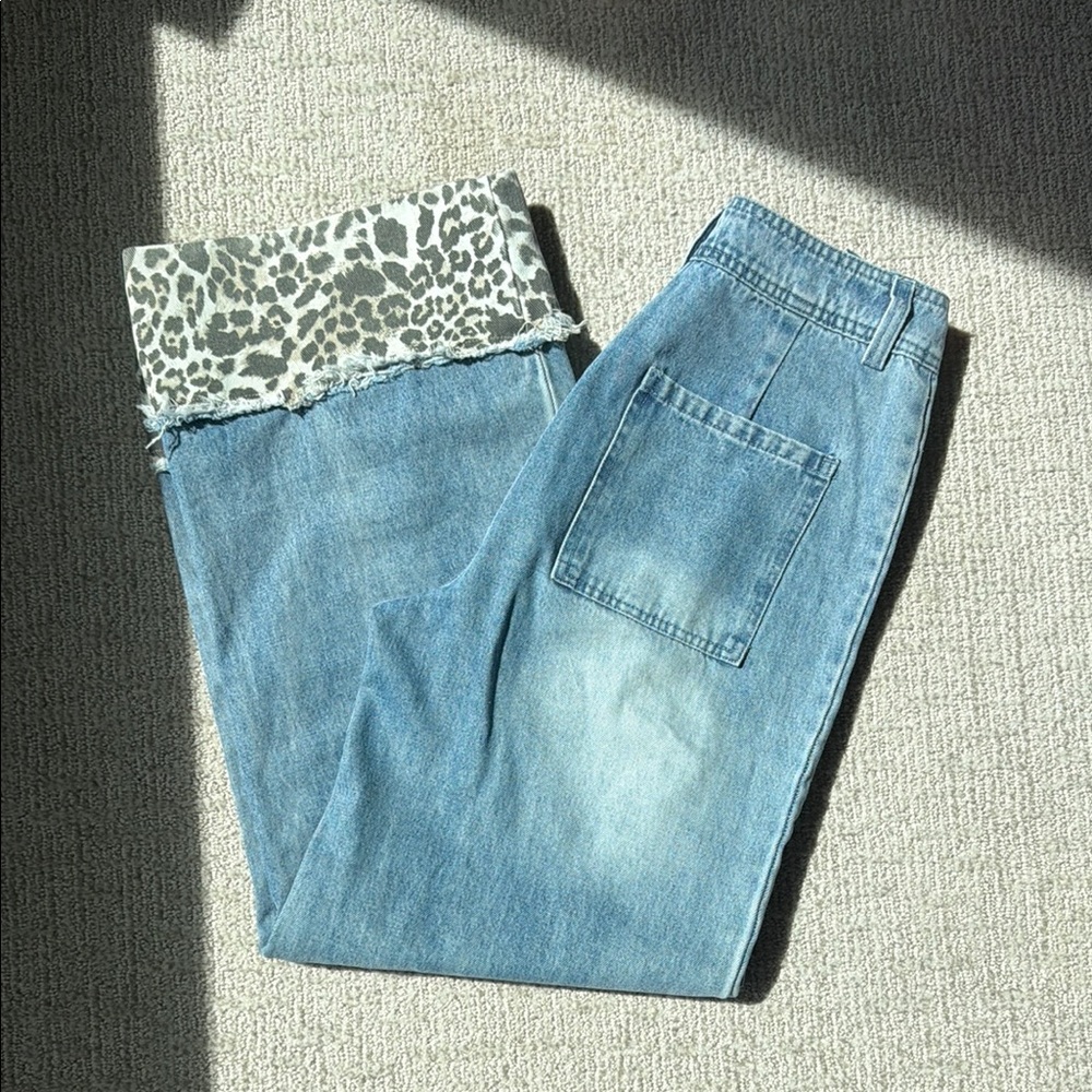 Light Blue Women's Denim Jeans with Leopard Cuff